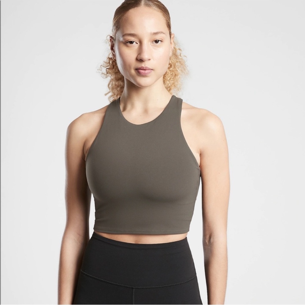 Athleta Conscious Crop Bra D-DD